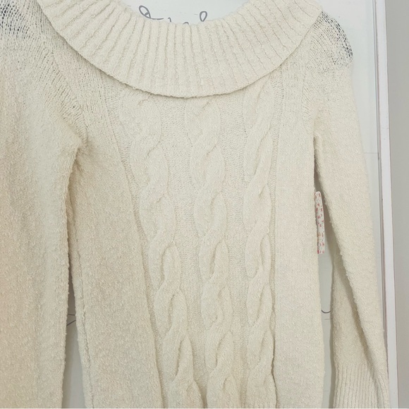 Free People off shoulder Cable Neck Sweate… - Picture 6 of 13